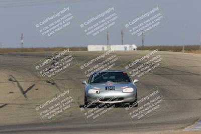 media/Oct-29-2022-CalClub SCCA (Sat) [[e05833b2e9]]/Race Group 3/Qualifying (Outside Grapevine)/